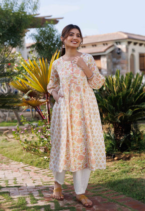 Buy online Yellow, Green And Pink Printed Kurti from Kurta Kurtis for Women  by Cotton Curio for ₹499 at 0% off | 2024 Limeroad.com